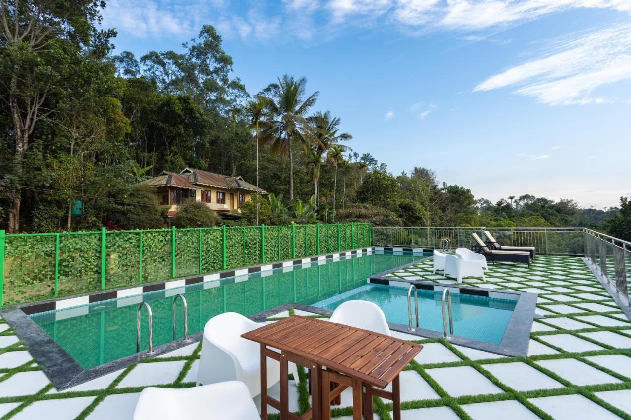 Hotel White House, Munnar Exterior photo