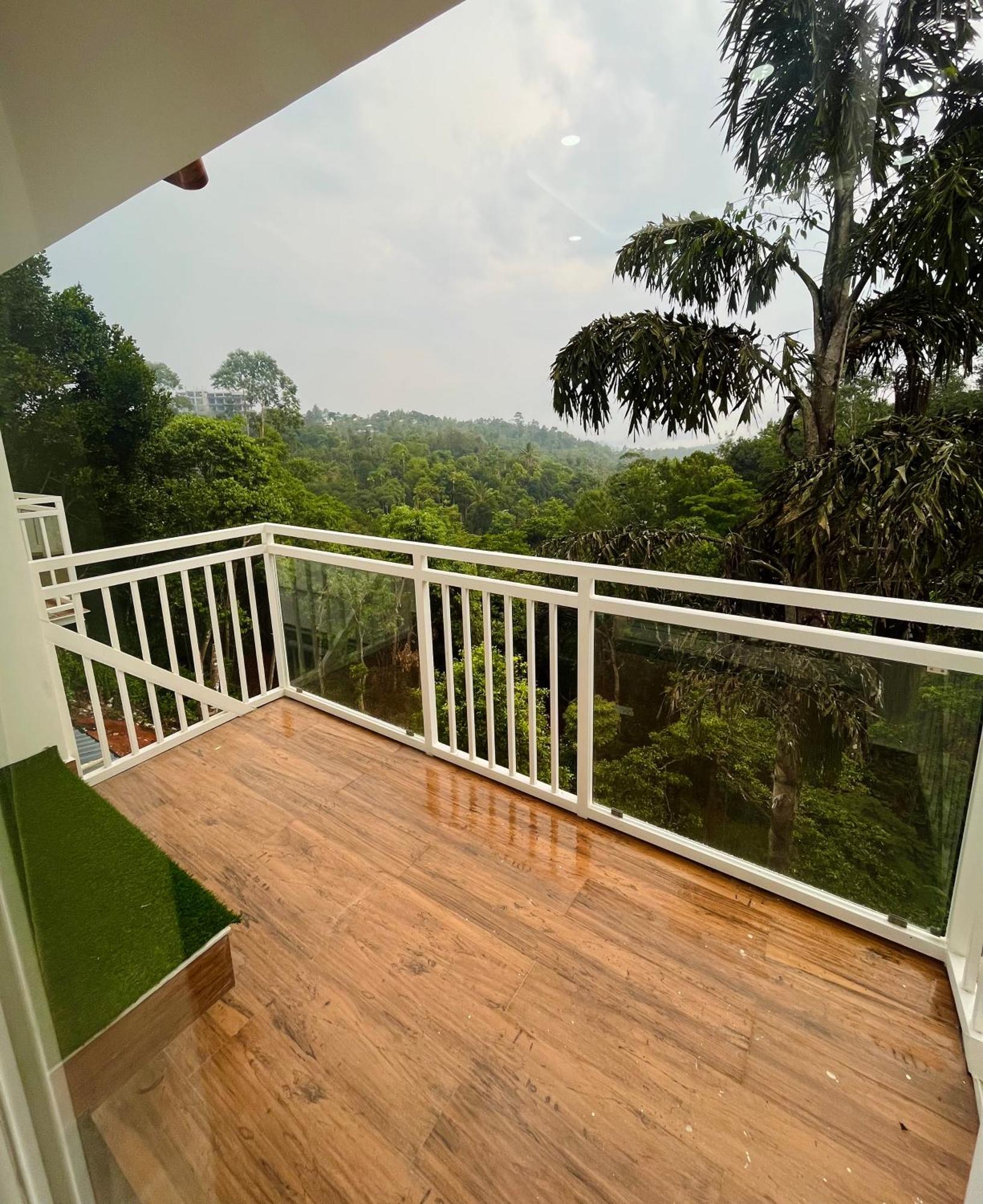 Hotel White House, Munnar Exterior photo