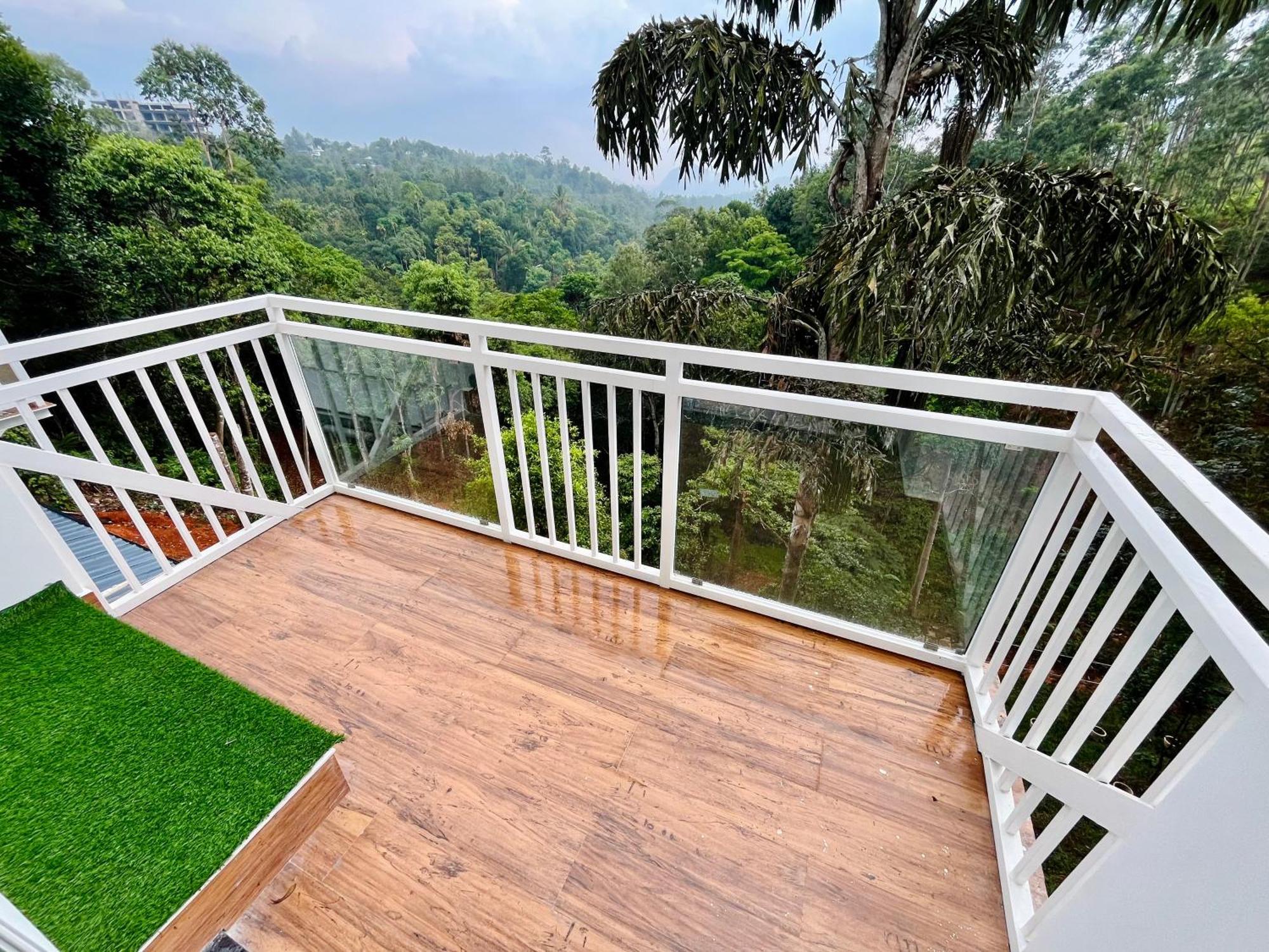 Hotel White House, Munnar Exterior photo